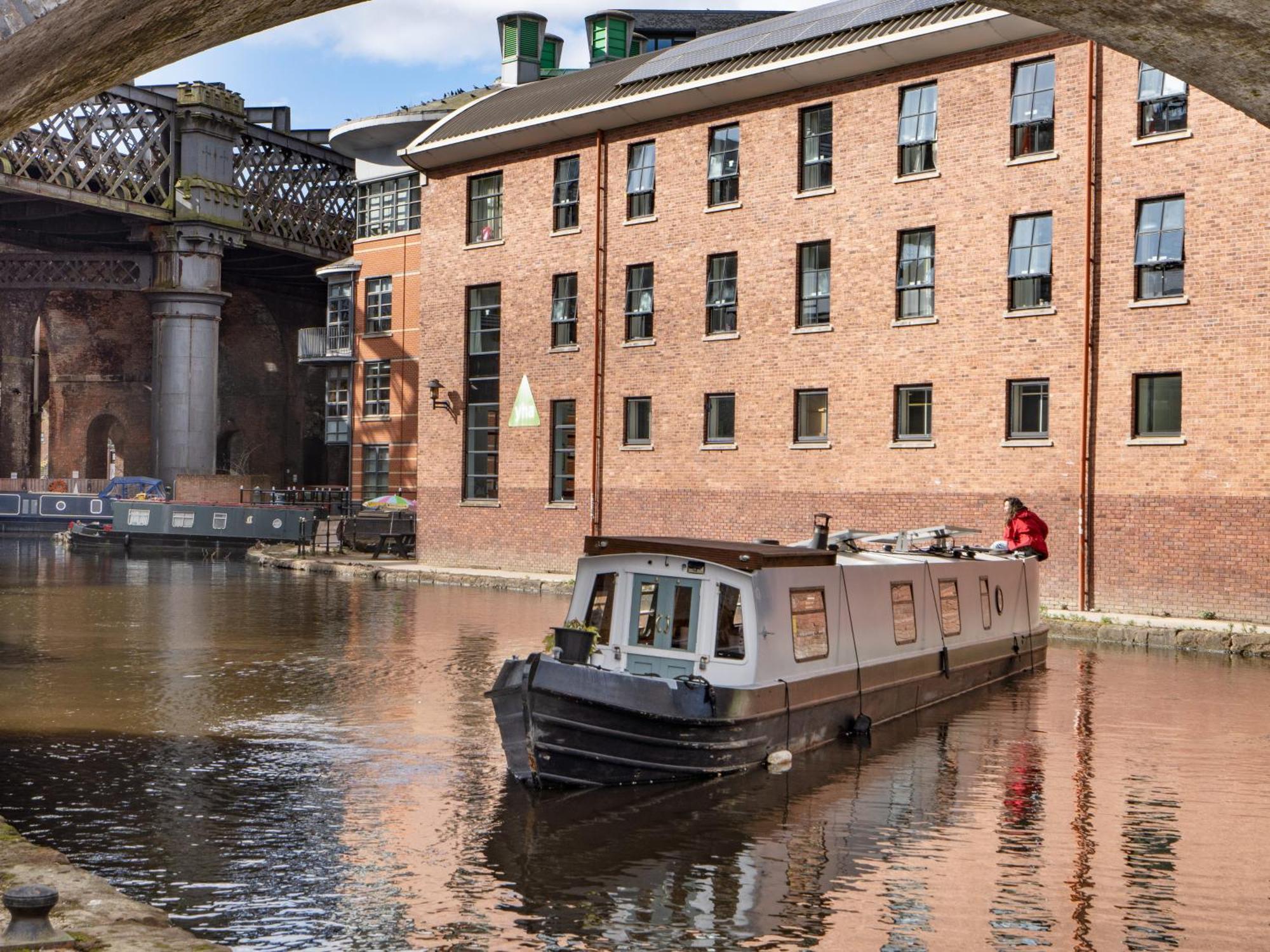 Yha Manchester Bagian luar foto